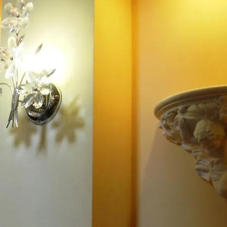 Pensionat Perla Di Corso Savoia - 3*
