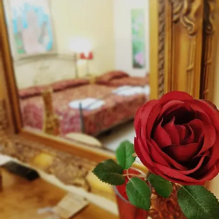 Perla Di Corso Savoia - Pensión 3*