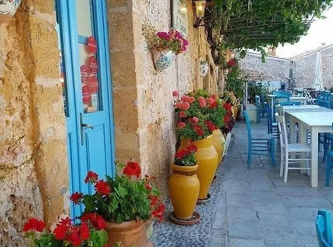 Πανσιόν Perla Di Corso Savoia - Rosolini