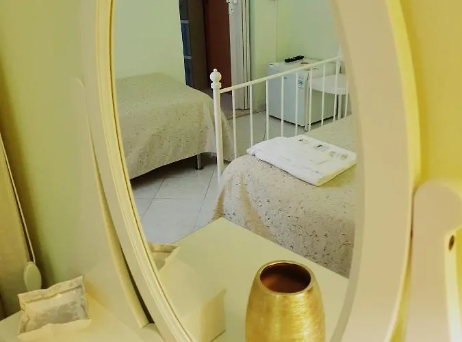 Perla Di Corso Savoia - Πανσιόν Rosolini